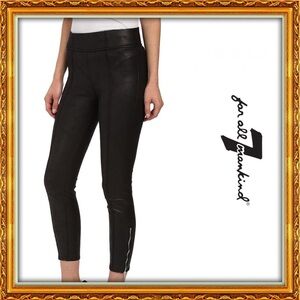 NWT | 7 For All Mankind Seamed Legging With Ankle Zips!!